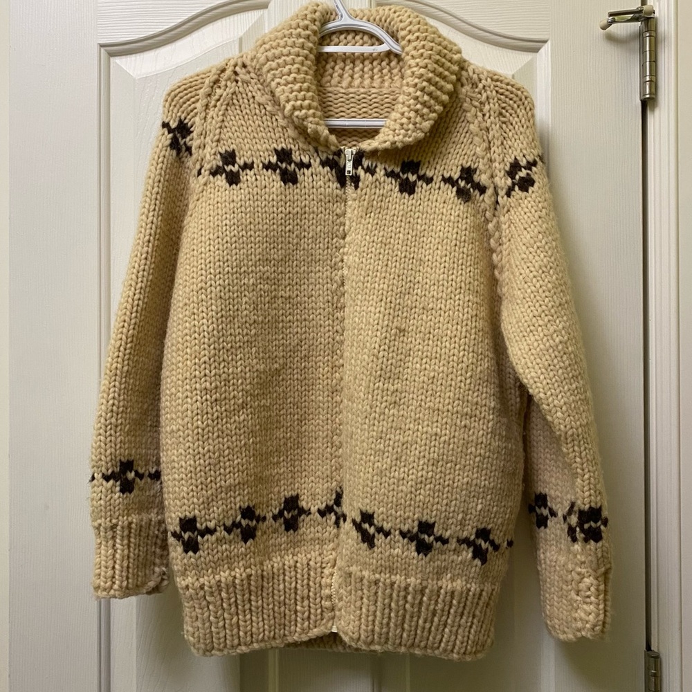 Vintage handmade Woll Cowichan Zipper Cardigan Sweater
